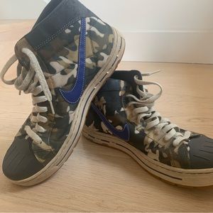 Nike Hightop Camo Sneakers
